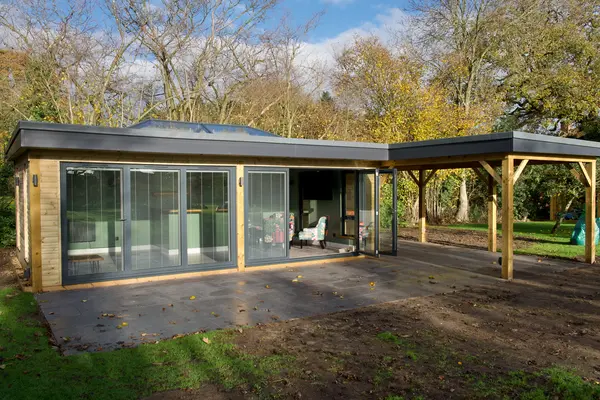 New Outbuilding / Summerhouse